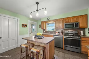 4 Richmond St, Adams, MA 01220 - Photo 18
