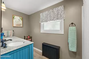 4 Richmond St, Adams, MA 01220 - Photo 40