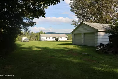 2044 State Rd, Richmond, MA 01254 - Photo 10