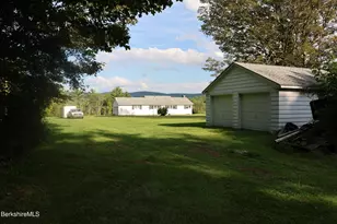 2044 State Rd, Richmond, MA 01254 - Photo 10