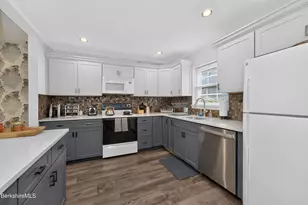 37 Corey Rd, Hancock, MA 01237 - Photo 6