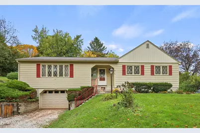 20 Franklin St, Pittsfield, MA 01201 - Photo 2