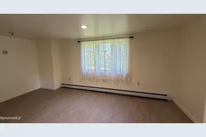 3 Richmond Ln, Adams, MA 01220 - Photo 12