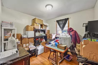 81 Calumet St, Pittsfield, MA 01201 - Photo 14