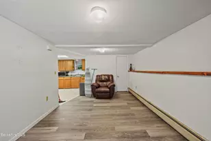 81 Calumet St, Pittsfield, MA 01201 - Photo 16