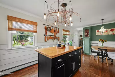94 Velma Ave, Pittsfield, MA 01201 - Photo 16