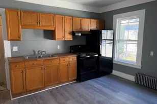 30 Hall St, North Adams, MA 01247 - Photo 4