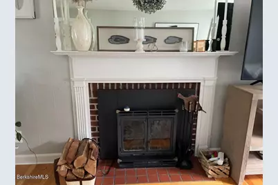 84 Windsor Ave, Pittsfield, MA 01201 - Photo 12