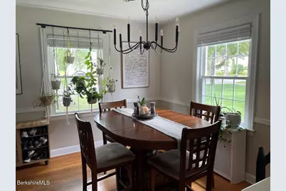 84 Windsor Ave, Pittsfield, MA 01201 - Photo 6