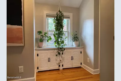 84 Windsor Ave, Pittsfield, MA 01201 - Photo 18