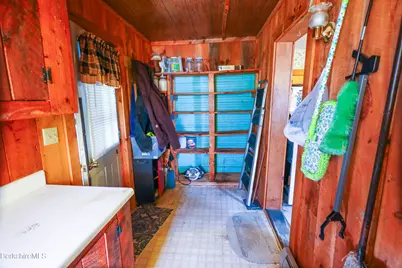 39 Middle Rd, Clarksburg, MA 01247 - Photo 22