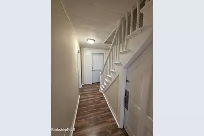98 Friend St, Adams, MA 01220 - Photo 8