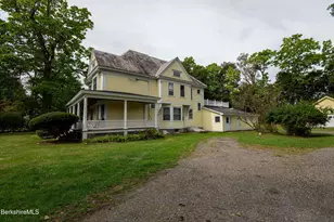 119 Cole Ave, Williamstown, MA 01267 - Photo 4