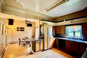 242 Church St, North Adams, MA 01247 - Photo 24