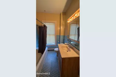 242 Church St, North Adams, MA 01247 - Photo 34