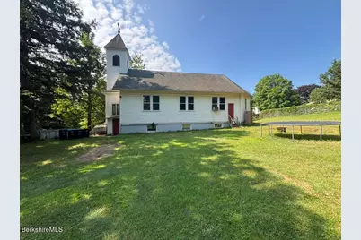 53 Greylock Ter, Pittsfield, MA 01201 - Photo 4