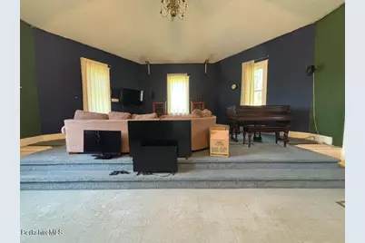 53 Greylock Ter, Pittsfield, MA 01201 - Photo 10