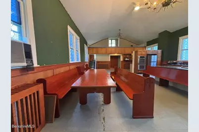53 Greylock Ter, Pittsfield, MA 01201 - Photo 12