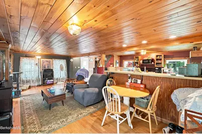 19 1/2 Spring St, North Adams, MA 01247 - Photo 8