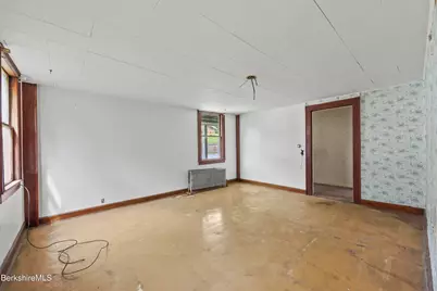 340-342 Wahconah St, Pittsfield, MA 01201 - Photo 12