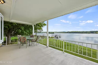 10 Club Cir, Pittsfield, MA 01201 - Photo 36