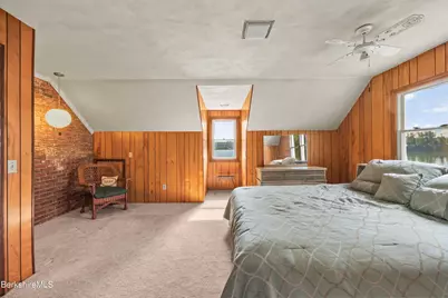 10 Club Cir, Pittsfield, MA 01201 - Photo 24