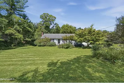 422 Barker Rd, Pittsfield, MA 01201 - Photo 2