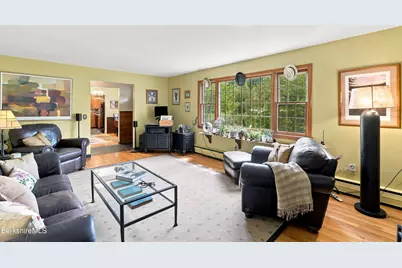 422 Barker Rd, Pittsfield, MA 01201 - Photo 18
