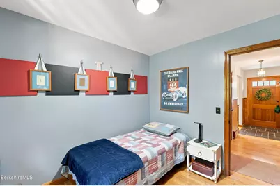 422 Barker Rd, Pittsfield, MA 01201 - Photo 26
