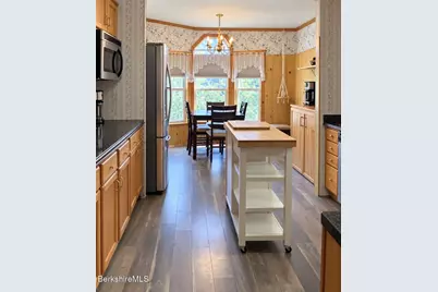 245 Cheshire Rd #34, Pittsfield, MA 01201 - Photo 6