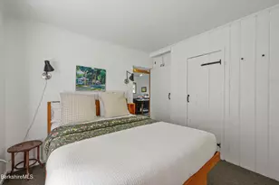 10 Mahkeenac Heights Rd, Stockbridge, MA 01262 - Photo 18