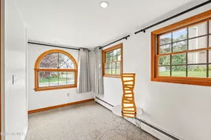 5 Daniels Ct, Adams, MA 01220 - Photo 28