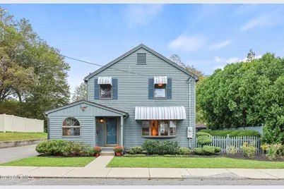 5 Daniels Ct, Adams, MA 01220 - Photo 2