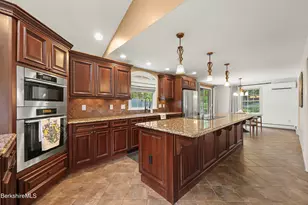 5 Daniels Ct, Adams, MA 01220 - Photo 14