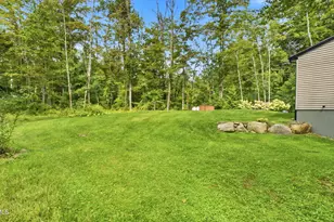 22 Dawn Dr, Becket, MA 01223 - Photo 26