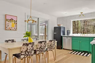22 Dawn Dr, Becket, MA 01223 - Photo 8
