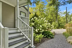 22 Dawn Dr, Becket, MA 01223 - Photo 2