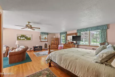 477 Washington State Rd, Washington, MA 01223 - Photo 18