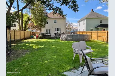 26 Harvard St, Pittsfield, MA 01201 - Photo 32