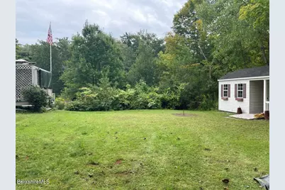 1100 North St, Pittsfield, MA 01201 - Photo 32
