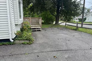 1100 North St, Pittsfield, MA 01201 - Photo 36