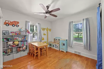 80 Preston Ave, Pittsfield, MA 01201 - Photo 10
