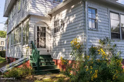 39 South St, Great Barrington, MA 01230 - Photo 22