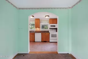 144 Castle Hill Ave, Great Barrington, MA 01230 - Photo 14
