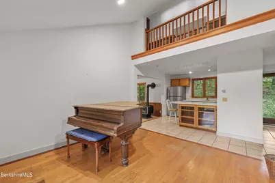 119 Buxton Hill Rd, Williamstown, MA 01267 - Photo 8