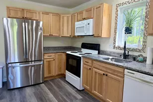 1100 Middle Rd, Clarksburg, MA 01247 - Photo 14