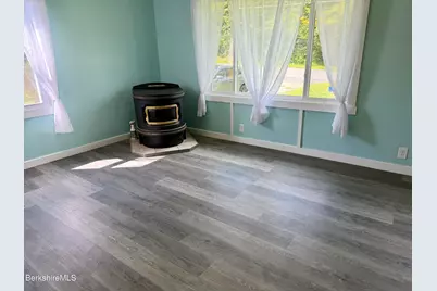 1100 Middle Rd, Clarksburg, MA 01247 - Photo 8