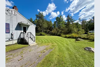 1100 Middle Rd, Clarksburg, MA 01247 - Photo 4