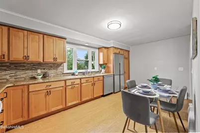 208 Dalton Division Rd, Pittsfield, MA 01201 - Photo 10