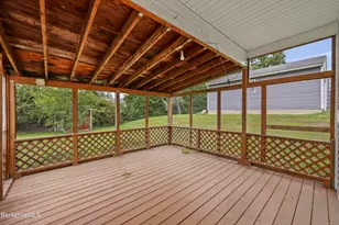 208 Dalton Division Rd, Pittsfield, MA 01201 - Photo 26